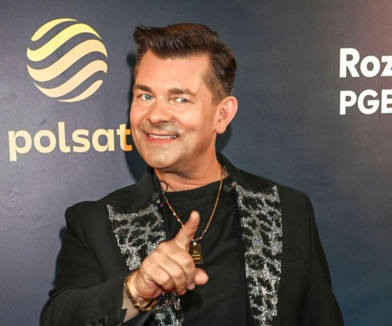 Ile naprawdę zapłacisz za koncert Zenka Martyniuka na weselu? Poznaj ceny i ukryte koszty