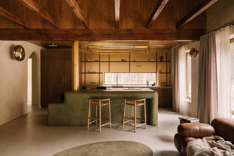 Emocje w związku w świetle tekstu piosenki Margaret „Byle Jak” – głęboka analiza uczuć