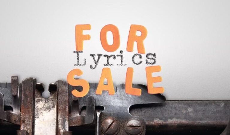 Sprzedaż tekstu piosenki: kluczowe wskazówki i błędy, których należy unikać