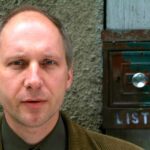 Kto naprawdę śpiewa „Chłopaki nie płaczą”? Odkryj najciekawsze fakty o wykonawcy i historii piosenki