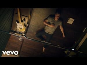 Jak zagrać "Treat You Better" na gitarze - proste akordy i tabulacje krok po kroku